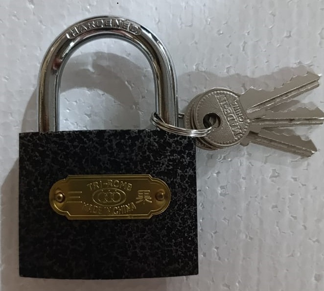 საკეტი ბოქლომი; (9-63)