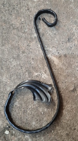 KF -4315; ჭედური კონსტრუქცია;  13,5სმX26სმ