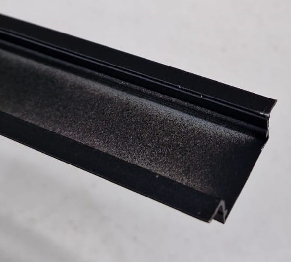 ლენტური განათების პროფილი; შავი; BSMG-6  3 მეტრიx2,2სმ/ცალი