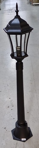 ეზოს ლამპიონი ბოძით 10-1 BL 98X20X44.5 (შავი)