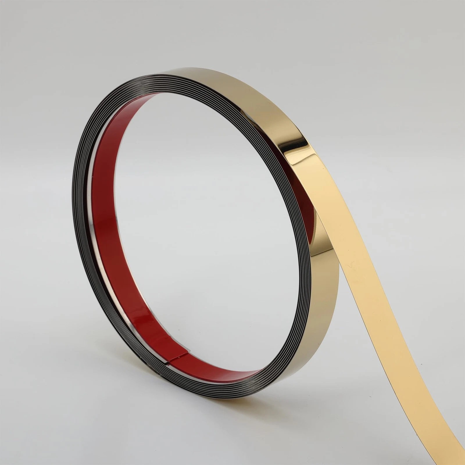 თვითწებვადი ლენტი ოქროსფერი 2სმ BSMG-138