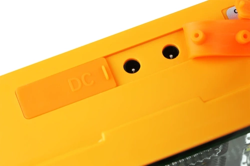 პროჟექტორი D8/B